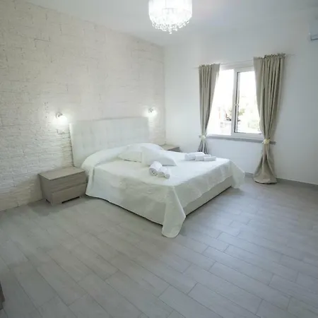 Sole E Luna San Teodoro (Sardinia)