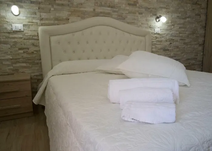 Sole E Luna Bed and Breakfast 3*