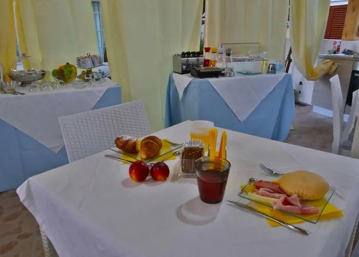 Couette-café Sole E Luna San Teodoro (Sardinia)