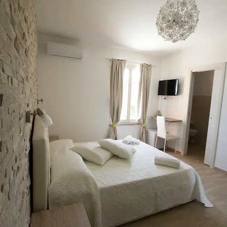 Sole E Luna Bed and breakfast San Teodoro (Sardinia)