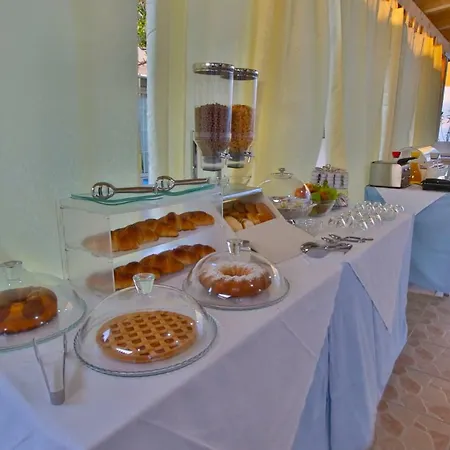 Sole E Luna Bed and breakfast San Teodoro (Sardinia)