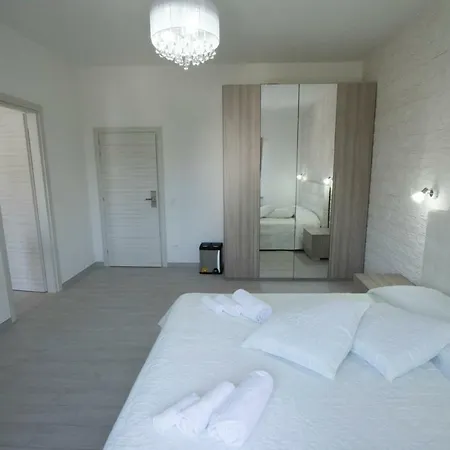 Sole E Luna Bed and breakfast San Teodoro (Sardinia)