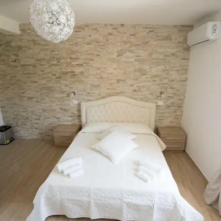 Sole E Luna Bed and breakfast San Teodoro (Sardinia)