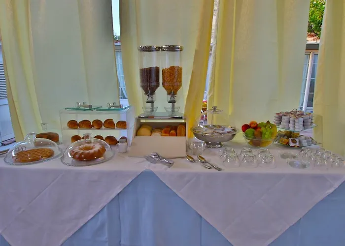 Sole E Luna San Teodoro